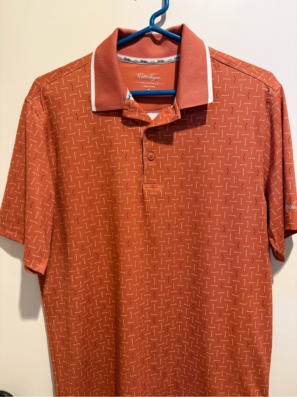 Walter Hagen Men's Rust Orange Geo-Print Polo